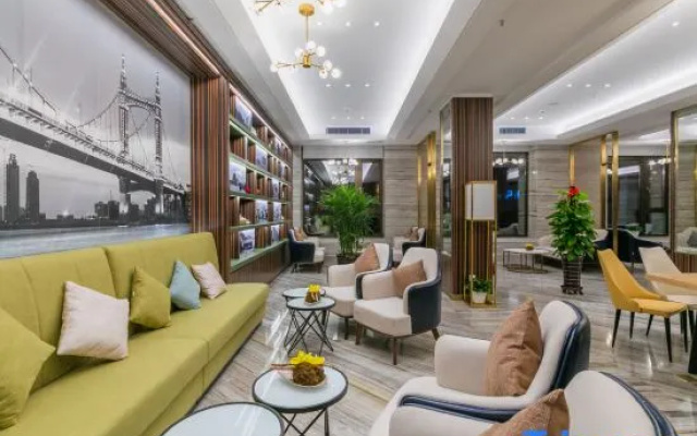 Sunrise Hotel
