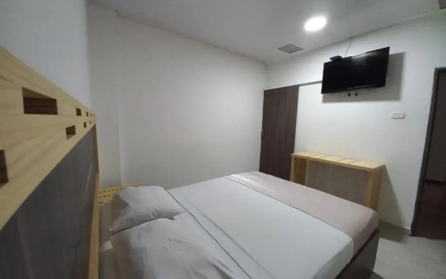 Hostal 42