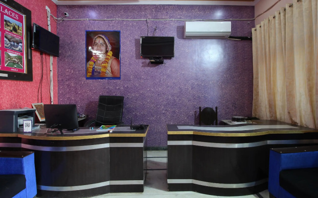 OYO Flagship 37189 Hotel Pink Haveli