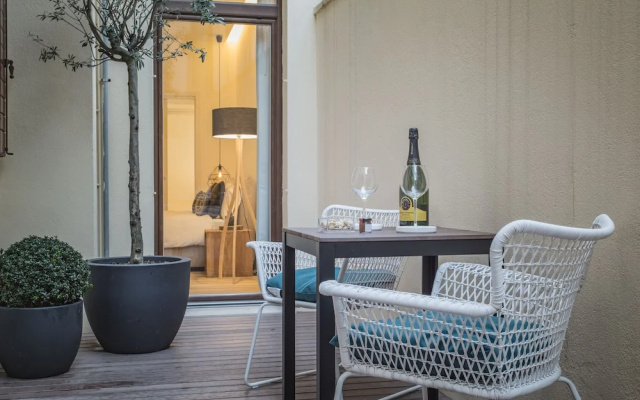 Erïk Langer S.Sofia Suites