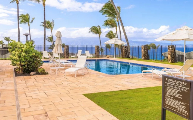 Kapalua Bay Villas 17B3 by RedAwning