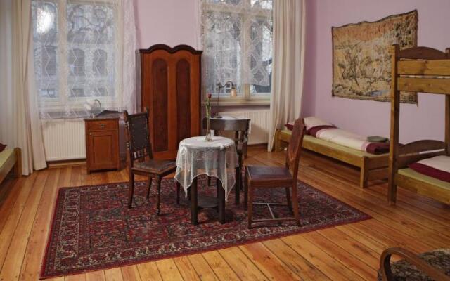 Hostel Mleczarnia комната для гостей