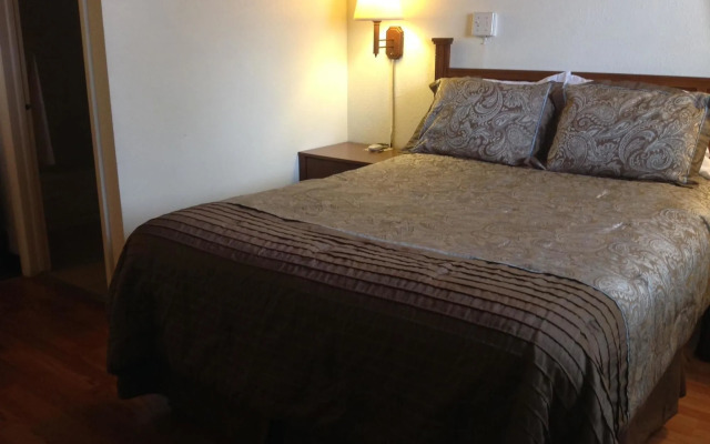 Fort Collins Inn