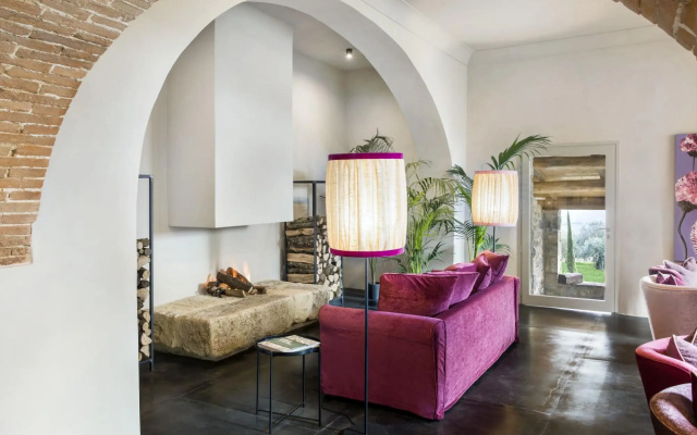 Beautiful Modern Villa IN THE Tuscan Countryside-villa Conti