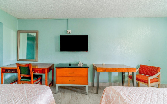 Lone Star Inn & Suites