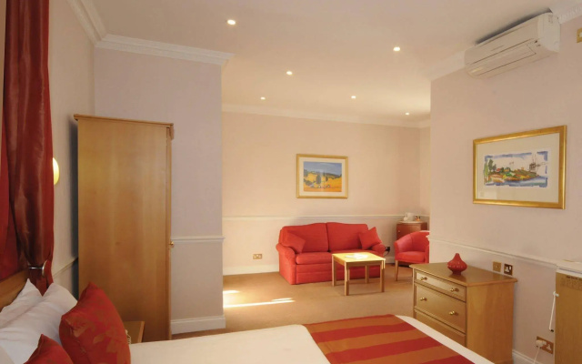 The Bromley Court Hotel