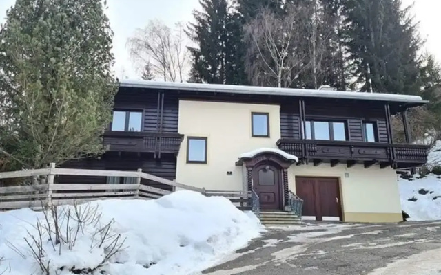 Cozy Apartment near Ski Area in Bad Kleinkirchheim