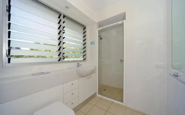 Oceanside 4 Bedrooms