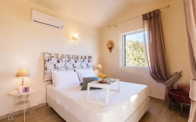 Villas Muscallas by Konnect, 200m from the Beach.