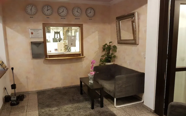 Отель GZ Hotel Airport Köln Bonn