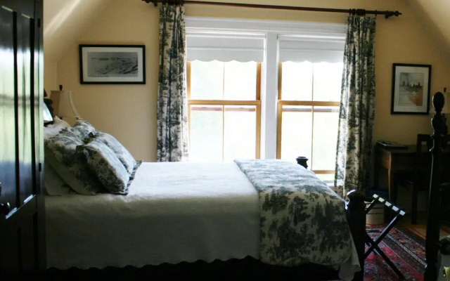 Gillespie House Inn