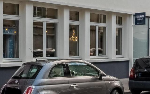 Ferdinand Hotel Tours