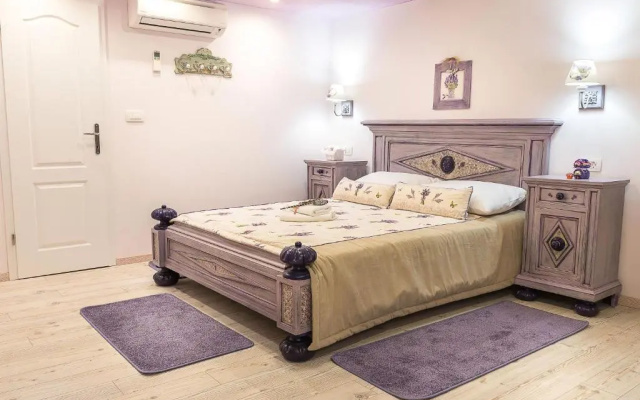 Boutique Cardea