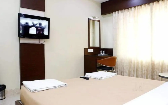 Iroomz Vaishali Residency