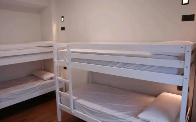 Hostel Trovadores