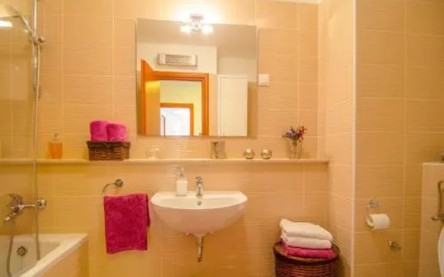 Harmony Apartment