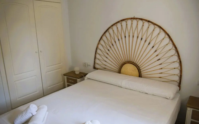 Ap1213 in Denia With 1 Bedrooms and 1 Bathrooms