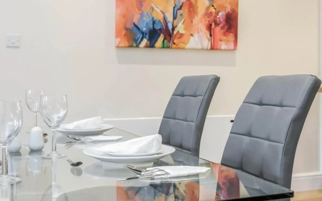 Luxury Apartment Central Maidenhead