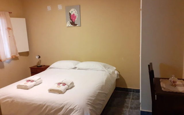 hotel homs los dos hermanos
