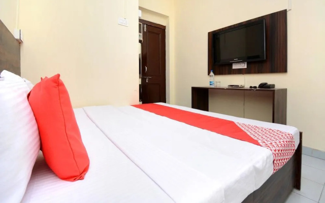OYO 28179 Ambay Guest House