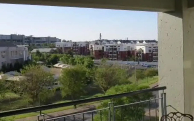 Modern Executive Penthouse All Amenities