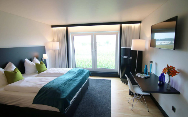 MN Hotel