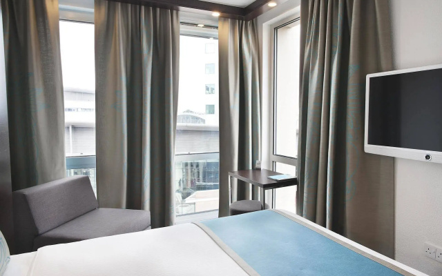 Motel One Manchester-Piccadilly