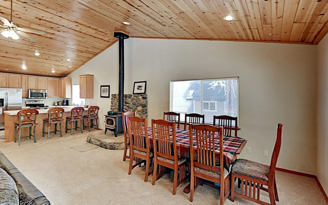 1559nort 3 Bedroom Home