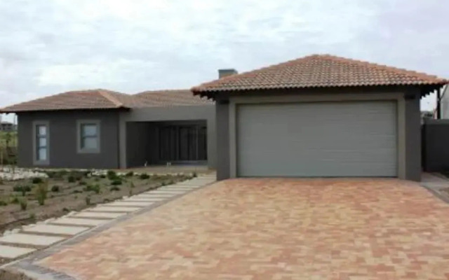Tolbos House