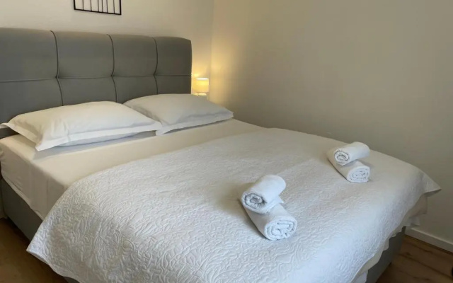 Apartments Antini
