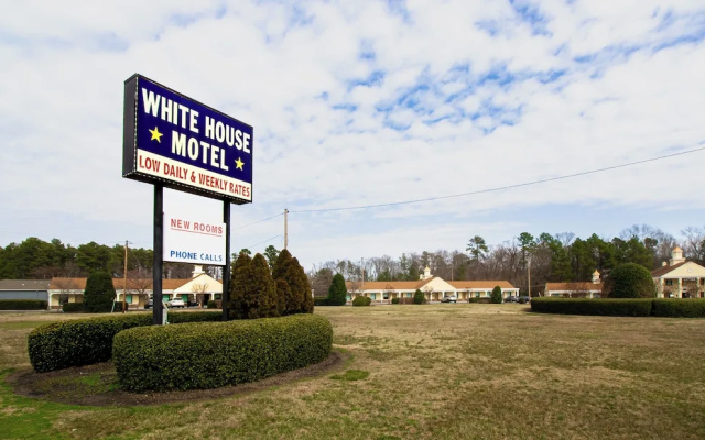 White House Motel