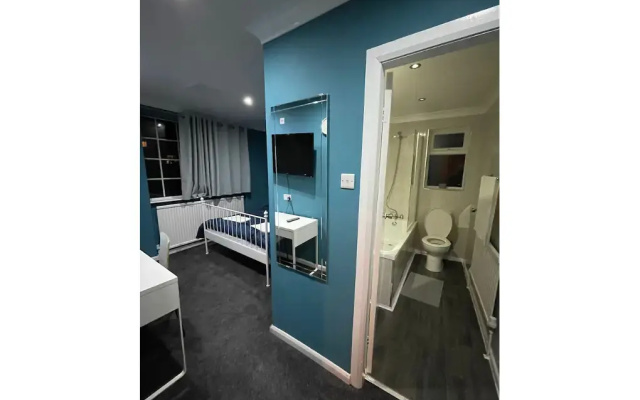 White Rose Hotel & Restaurant - Leeds