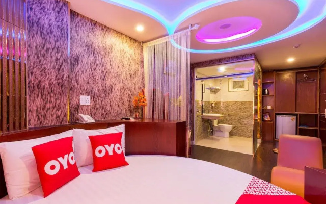 OYO 1108 Iboss Hotel