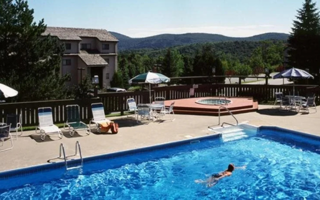 Pinnacle Condominiums