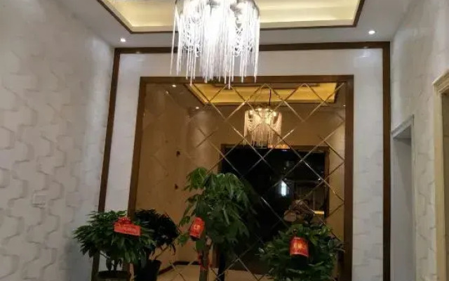 Yingshan New Yaheng Hotel