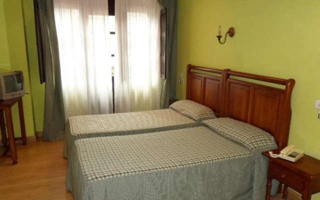 Hotel Puerto Calderon