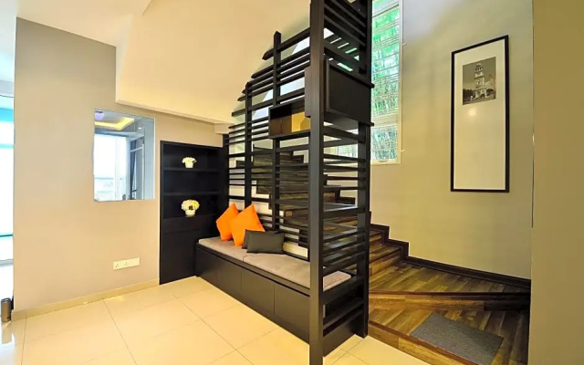 Violet Luxury Service Villa