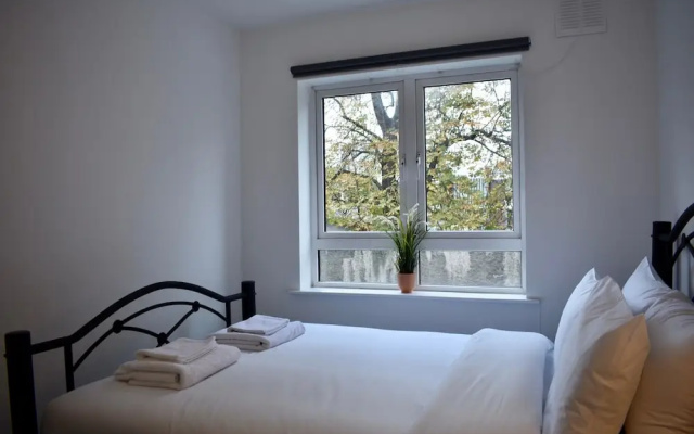 5 Bedroom Townhouse Near Dublin City Centre