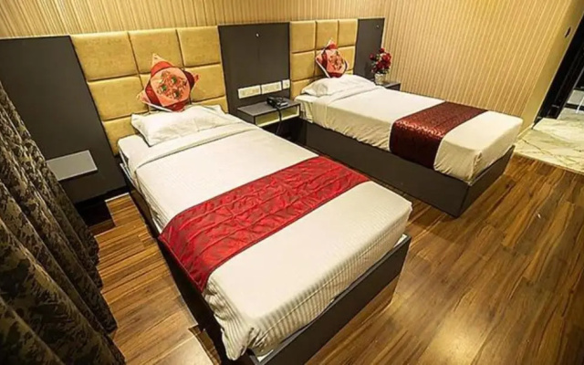 Fabhotel Prime Grand Seasons