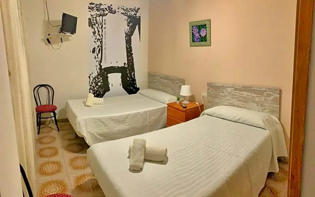 Hotel Meson Kubano