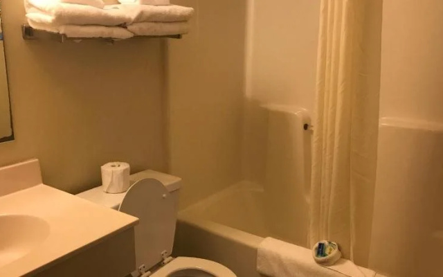 Rodeway Inn