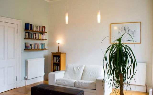 Stylish 4 Bedroom Stockbridge Home