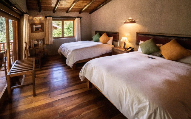 Sacred Dreams Lodge
