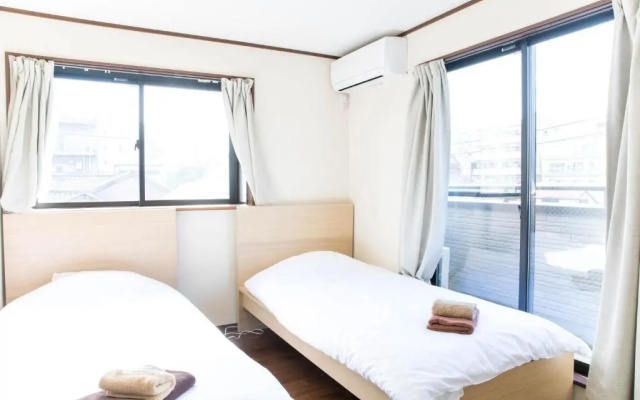 Tokyo Aoto House
