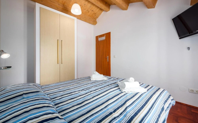 Stunning Home in Bale With Sauna, Wifi and 2 Bedrooms