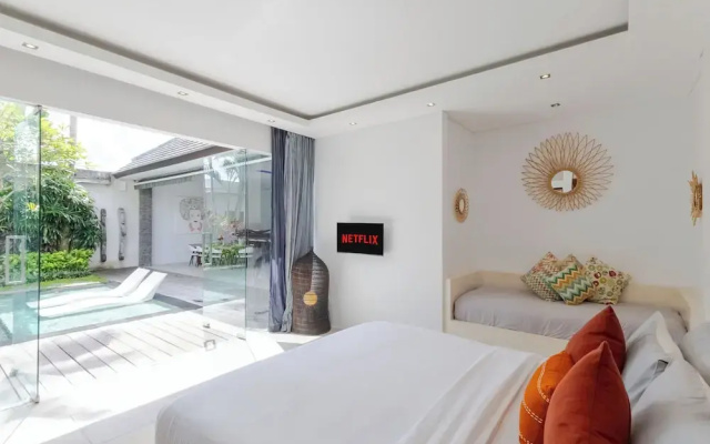 Villa Naema - 4 BR Private Villa