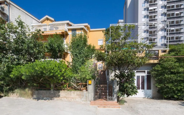 Apartments Antic