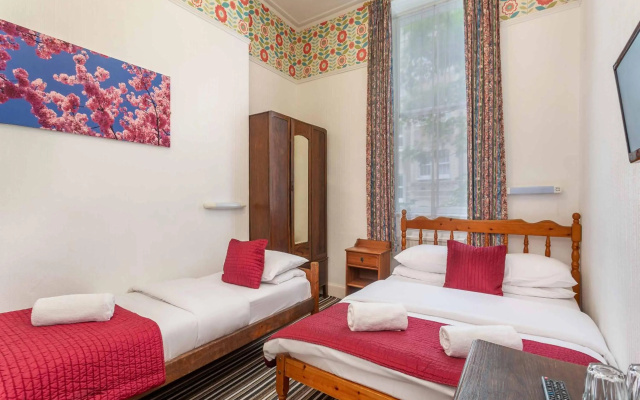 St Athans Hotel
