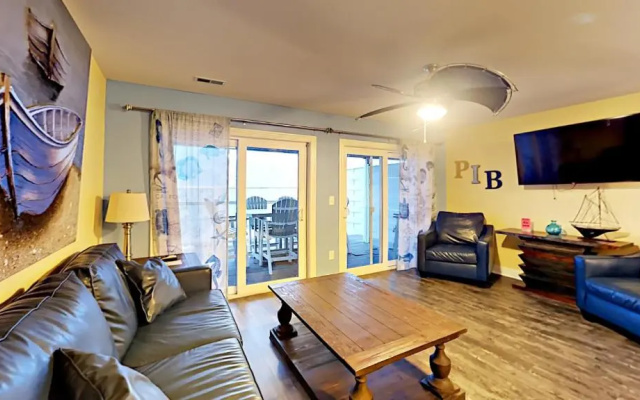 Put-in-Bay Waterfront Condo #205
