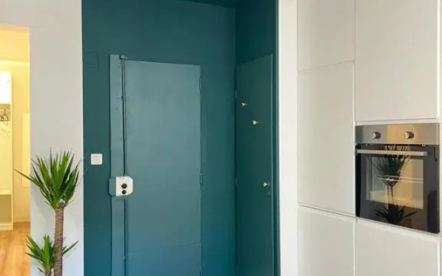Bright T2 Of 34 M Renovated In The Downtown